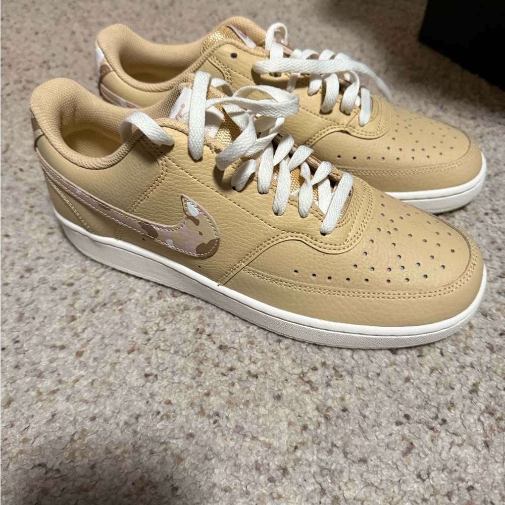 Nike Tan Sneakers with White Accents